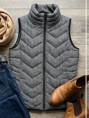 Cozy Herringbone Quilted Vest – Perfect Fall Layer